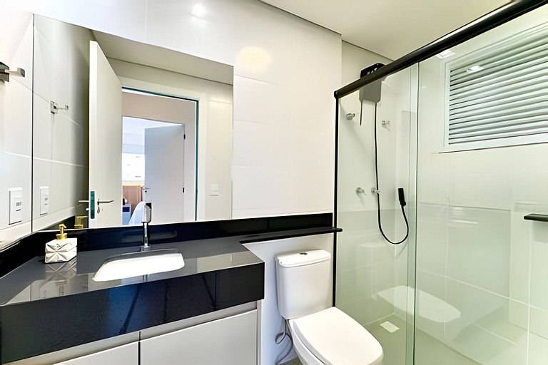 Home Club Frente Mar • Lazer Completo em Piçarras