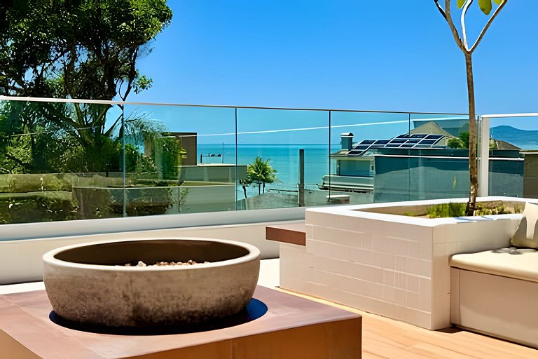 Home Club Frente Mar • Lazer Completo em Piçarras