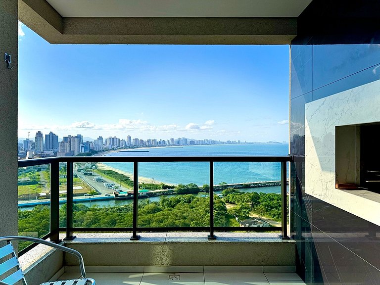 Home club Vista mar Piscina Churrasqueira Ita1402