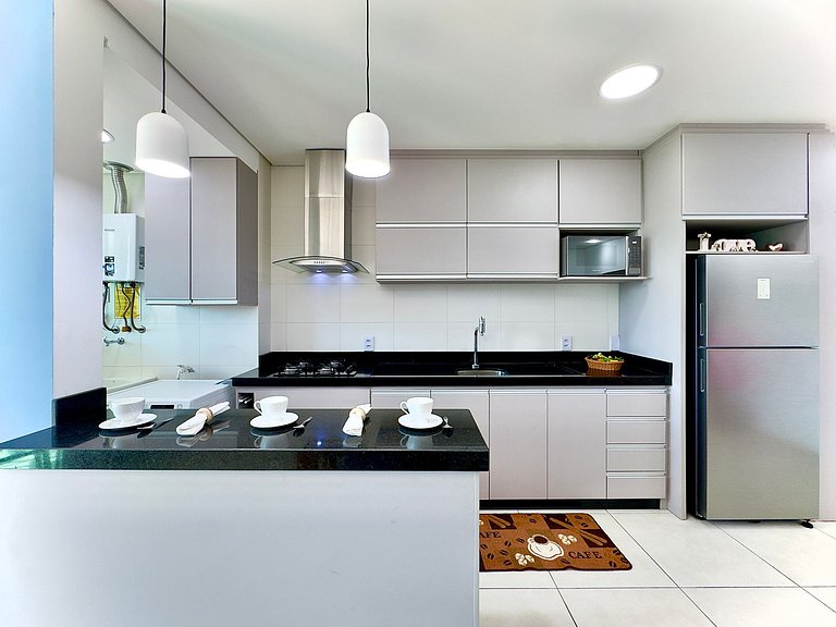 Paraíso beira mar - com Piscina Churrasqueira