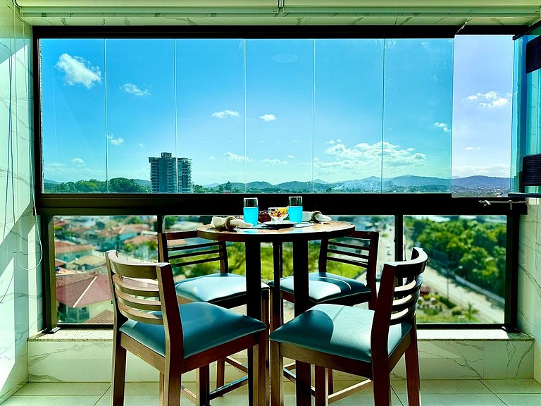 Paraíso beira mar - com Piscina Churrasqueira