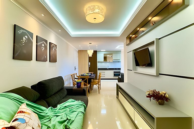 Apto a 150m da PRAIA Churrasq. c/ Piscina - Wi-fi