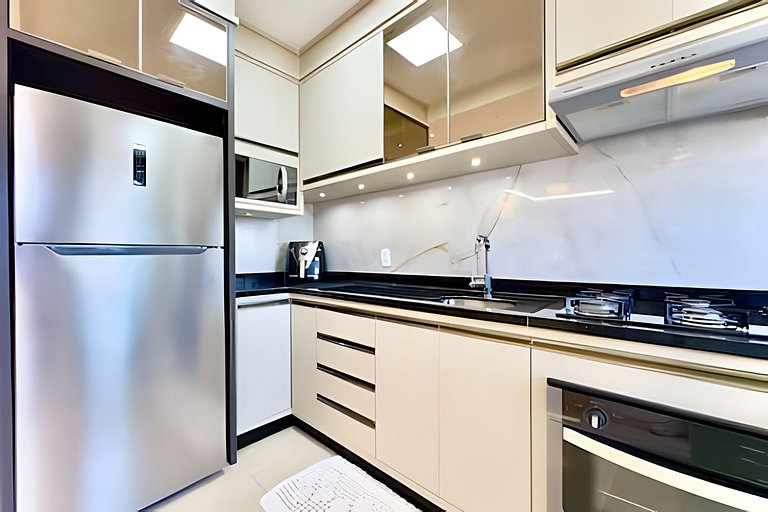 Apto a 150m da PRAIA Churrasq. c/ Piscina - Wi-fi