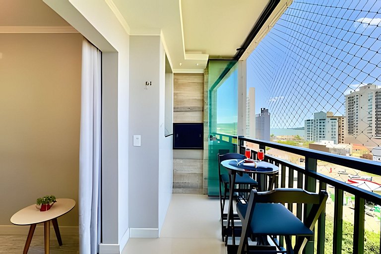 Apto a 150m da PRAIA Churrasq. c/ Piscina - Wi-fi