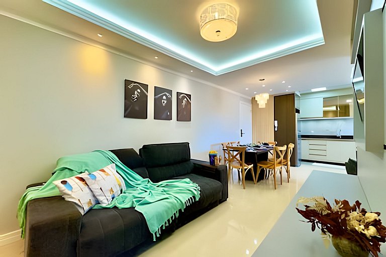 Apto a 150m da PRAIA Churrasq. c/ Piscina - Wi-fi