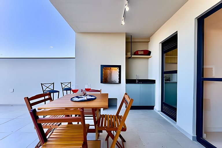 A 300m PRAIA c/Piscina Ar e 8min Beto Carrero