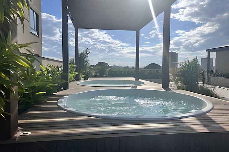 A 300m PRAIA c/Piscina Ar e 8min Beto Carrero