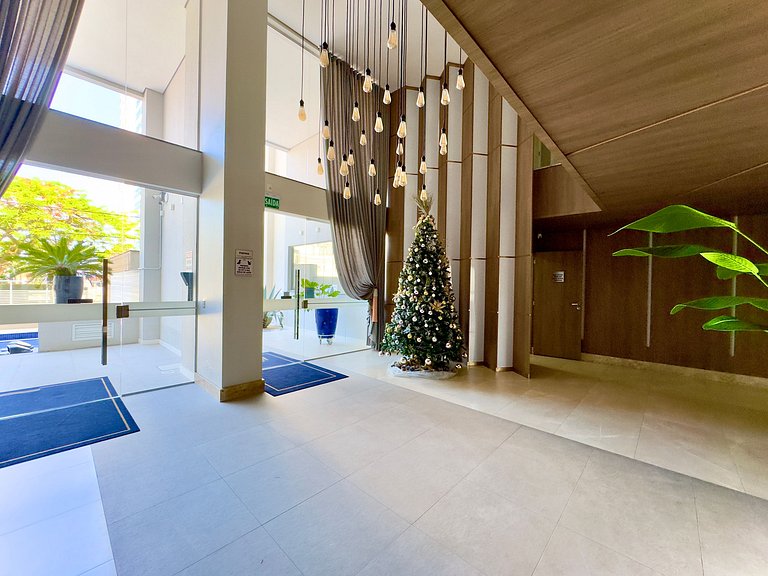 Apto a 180m da Praia c/ Churrasq. Piscina e Wi-Fi