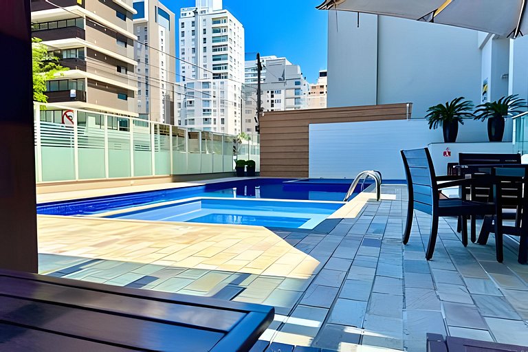 Apto a 180m da Praia c/ Churrasq. Piscina e Wi-Fi