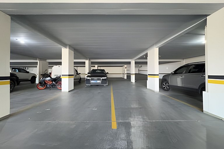 Apto a 180m da Praia c/ Churrasq. Piscina e Wi-Fi