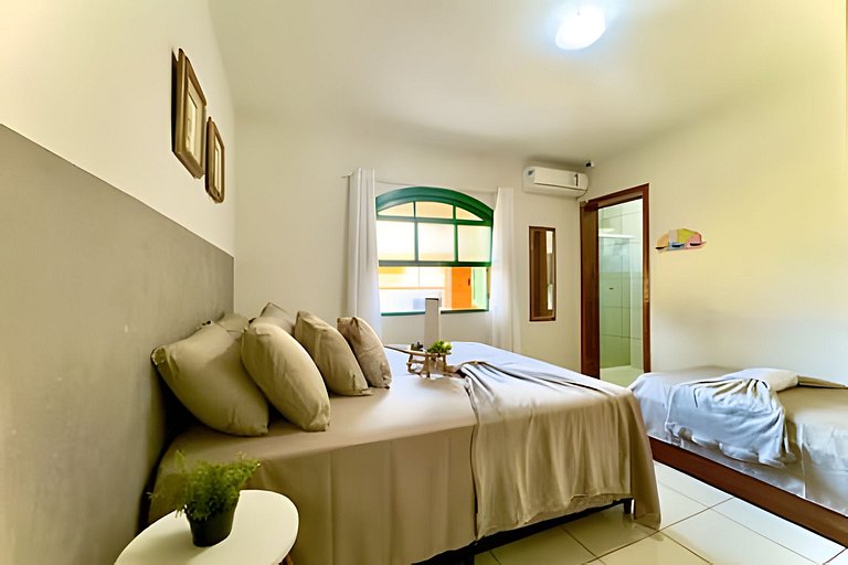 Casa c/Piscina e Churrasq. Privativa 400m da Praia