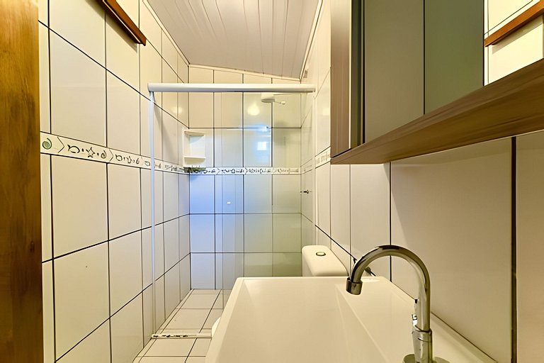 Casa c/Piscina e Churrasq. Privativa 400m da Praia