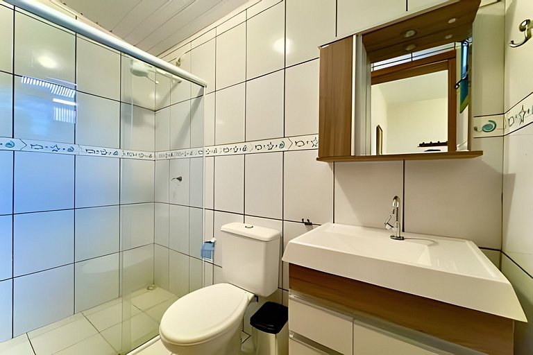 Casa c/Piscina e Churrasq. Privativa 400m da Praia