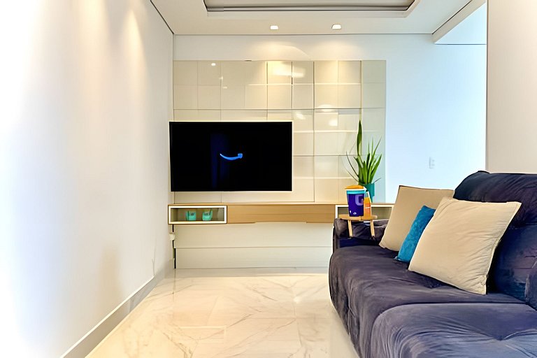 Apto a 150m da PRAIA Churrasq. c/ Piscina Ar Wi-Fi