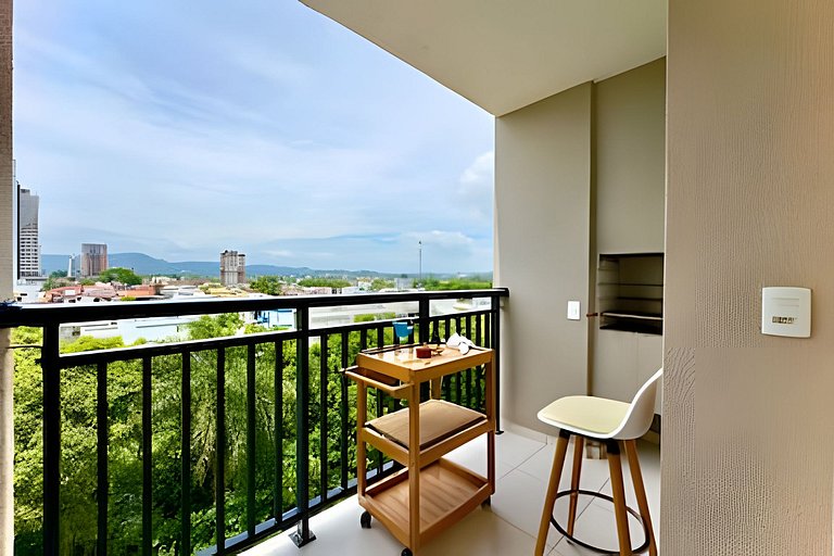 Apto a 150m da PRAIA Churrasq. c/ Piscina Ar Wi-Fi