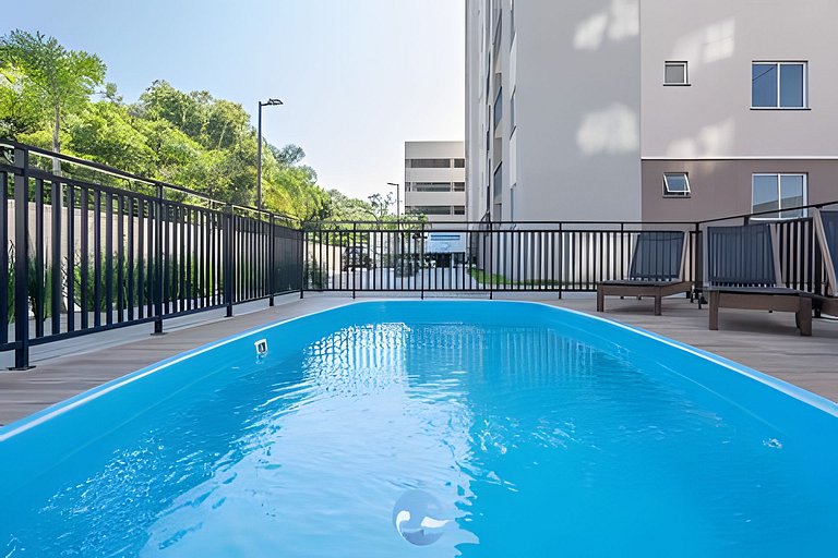 Apto a 150m da PRAIA Churrasq. c/ Piscina Ar Wi-Fi