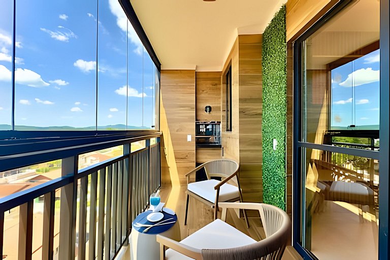 A 500m da Praia | Apto com Ar, Piscina e Churrasq.