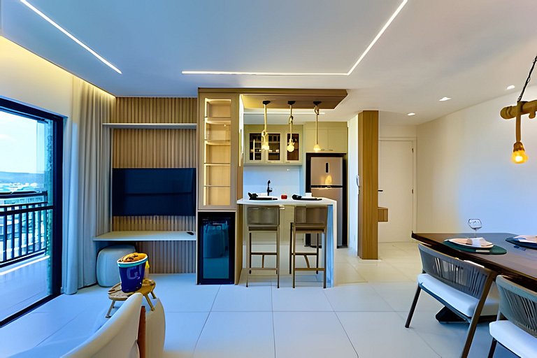 A 500m da Praia | Apto com Ar, Piscina e Churrasq.