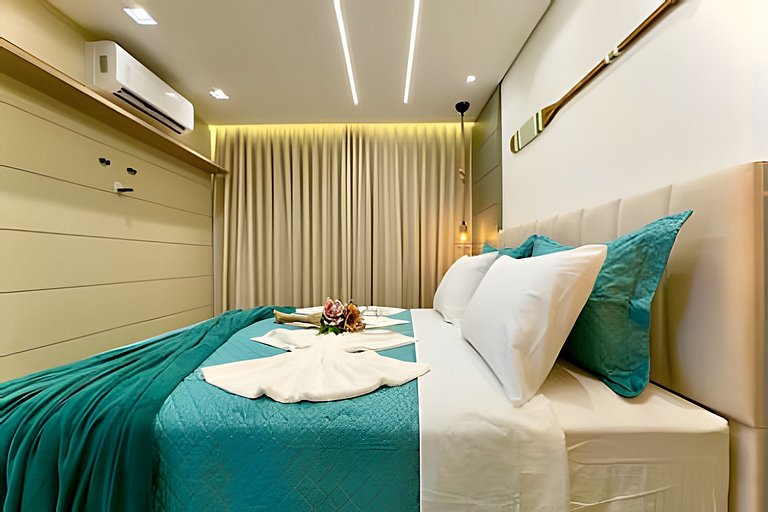 A 500m da Praia | Apto com Ar, Piscina e Churrasq.