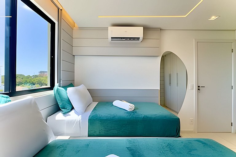 A 500m da Praia | Apto com Ar, Piscina e Churrasq.