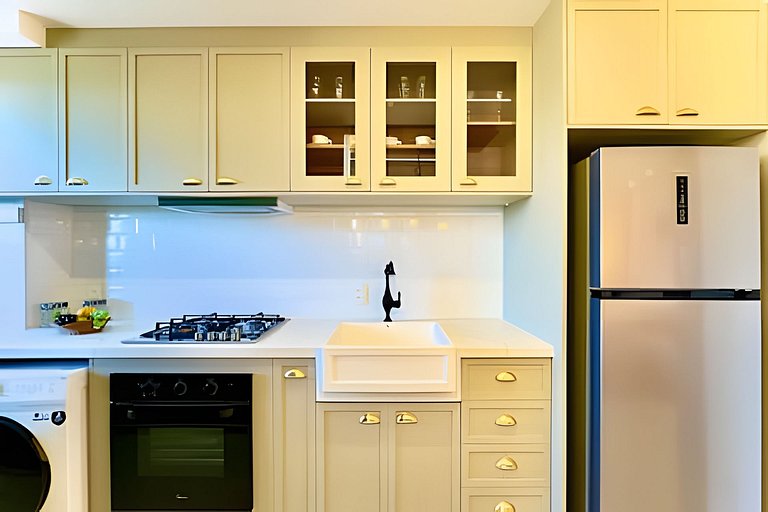 A 500m da Praia | Apto com Ar, Piscina e Churrasq.