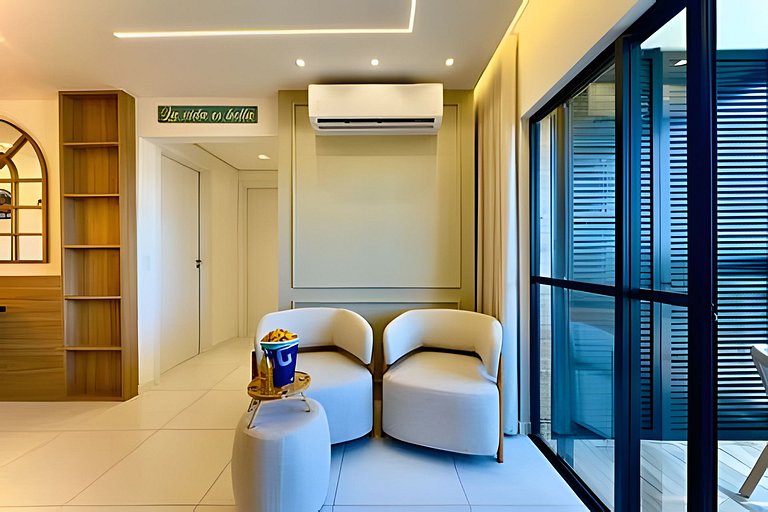 A 500m da Praia | Apto com Ar, Piscina e Churrasq.