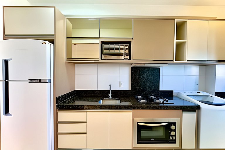 Piscina Churrasqueira Ar condicionado - BOR702