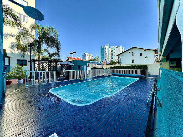 Apto a 340m da PRAIA c/Piscina Churrasq. Wi-Fi