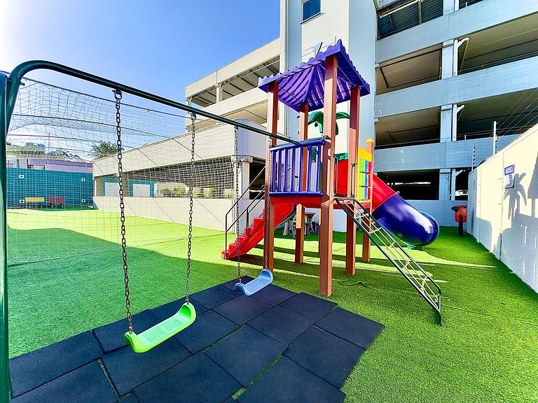 Piscina Churrasqueira Ar condicionado - BOR702