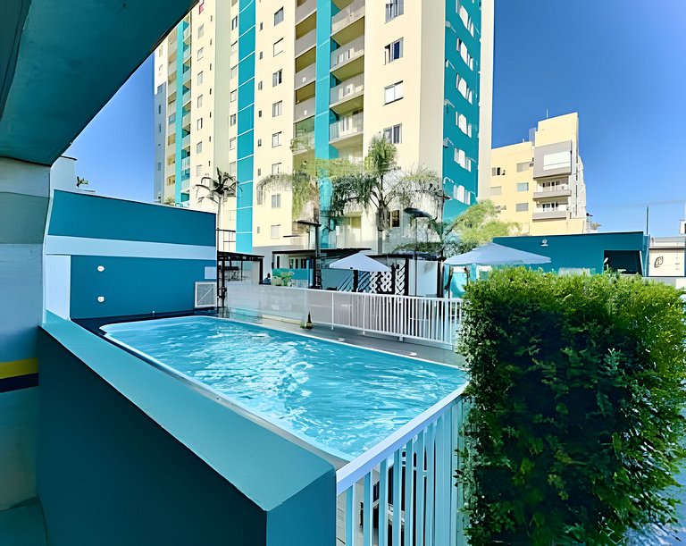 Piscina Churrasqueira Ar condicionado - BOR702