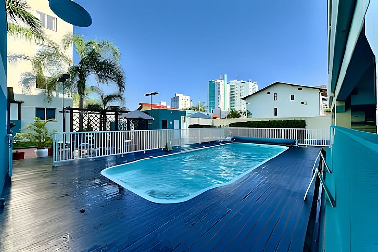 Piscina Churrasqueira Ar condicionado - BOR702