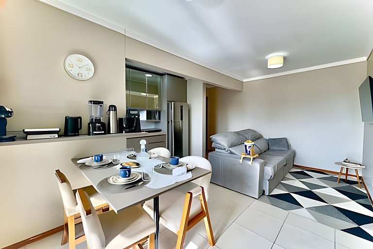 Apto a 340m da PRAIA c/Piscina Churrasq. Wi-Fi