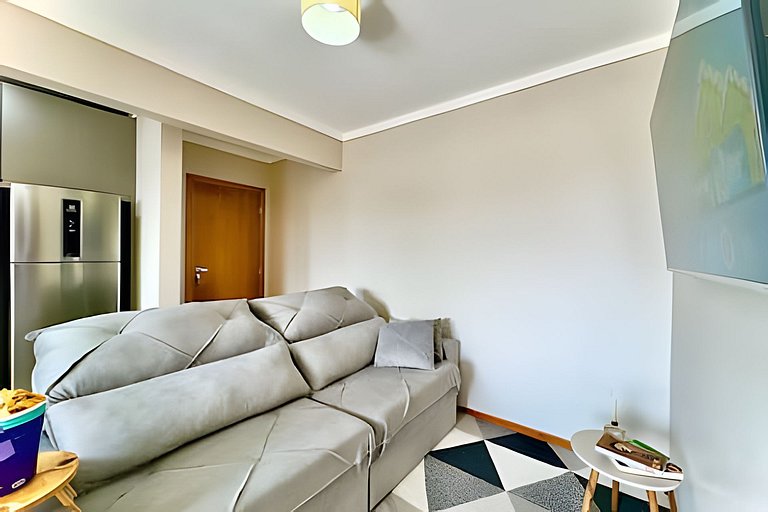 Apto a 340m da PRAIA c/Piscina Churrasq. Wi-Fi