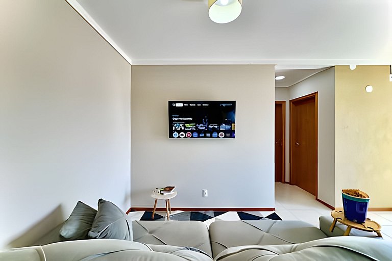 Apto a 340m da PRAIA c/Piscina Churrasq. Wi-Fi