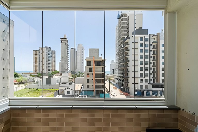 A 400m da PRAIA | Piscina, Wi-Fi e Churrasqueira