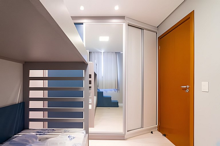 A 400m da PRAIA | Piscina, Wi-Fi e Churrasqueira