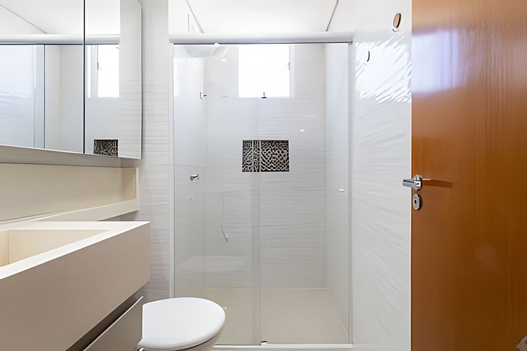 A 400m da PRAIA | Piscina, Wi-Fi e Churrasqueira