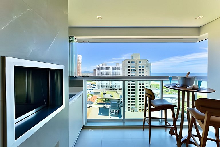 Home Club Vista Mar • Lazer Completo em Piçarras