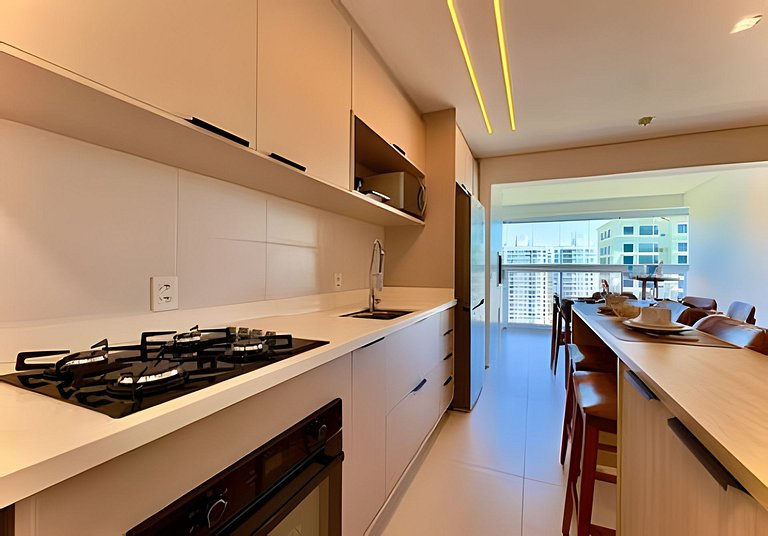 Home Club Vista Mar • Lazer Completo em Piçarras