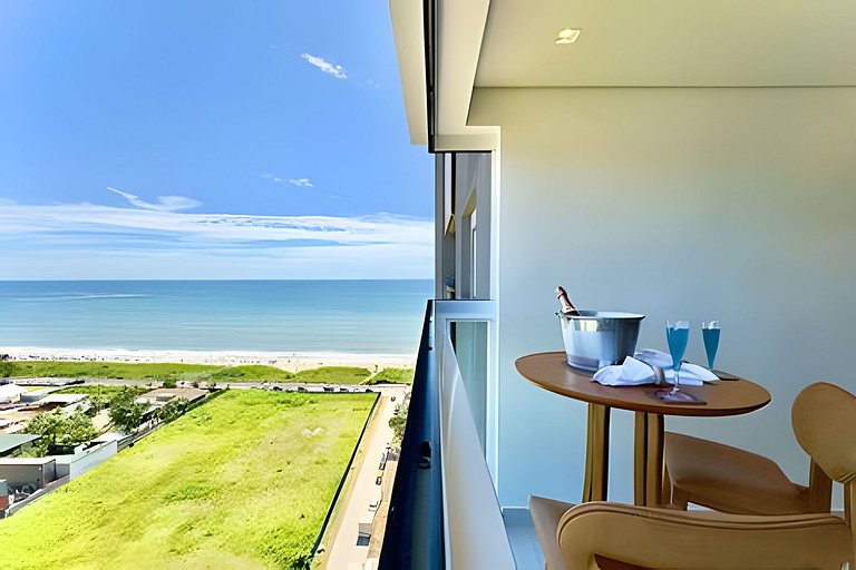 Home Club Vista Mar • Lazer Completo em Piçarras