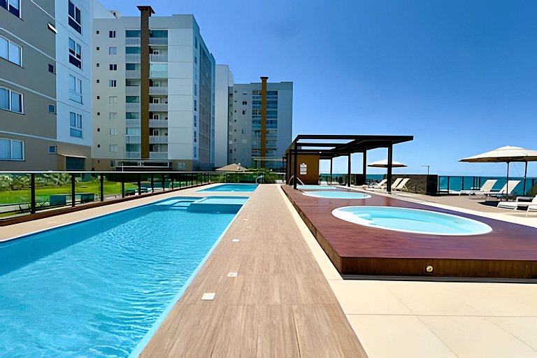 Pé na Areia c/ Piscina e Churrasqueira Privativa