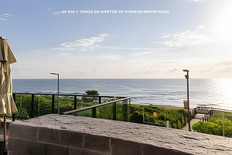 Pé na Areia c/ Piscina e Churrasqueira Privativa