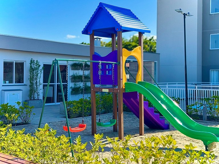 A 750m da Praia | Apto com Ar, Piscina e Churrasq.