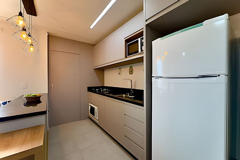 A 750m da Praia | Apto com Ar, Piscina e Churrasq.