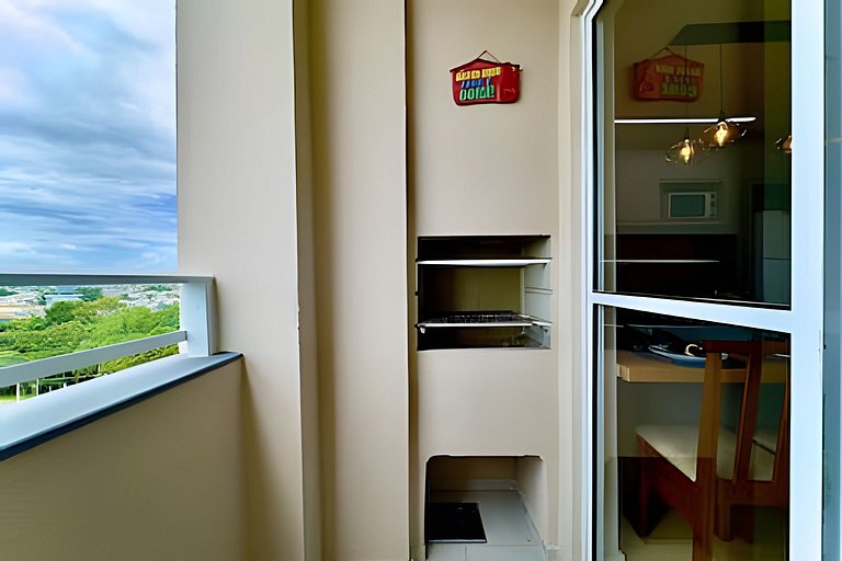 A 750m da Praia | Apto com Ar, Piscina e Churrasq.