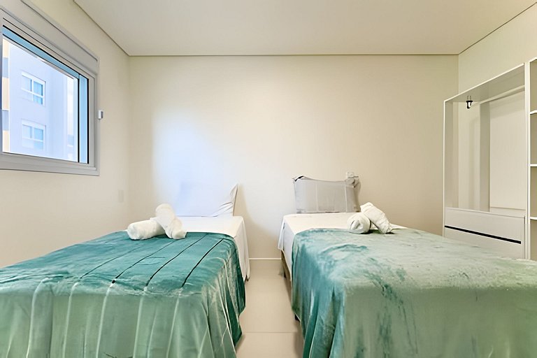 Home Club Frente Mar • Lazer Completo em Piçarras