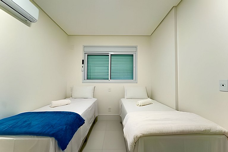 Home Club Frente Mar • Lazer Completo em Piçarras