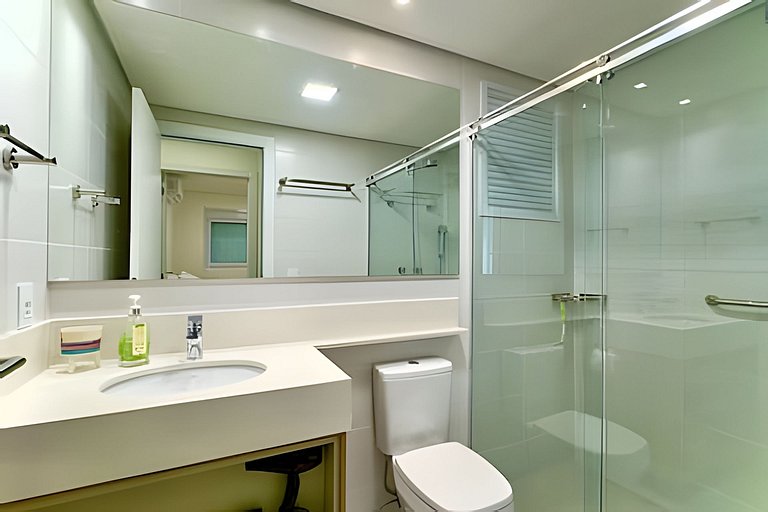 Home Club Frente Mar • Lazer Completo em Piçarras