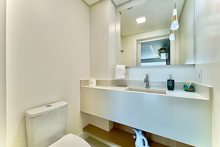 Home Club Frente Mar • Lazer Completo em Piçarras