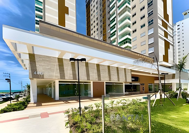 Home Club Frente Mar • Lazer Completo em Piçarras